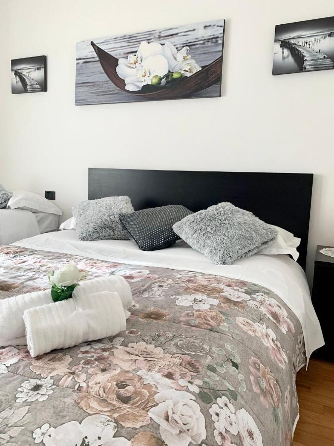 Apartment De Rossi Bari Esterno foto