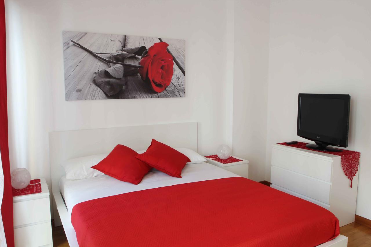 Apartment De Rossi Bari Esterno foto