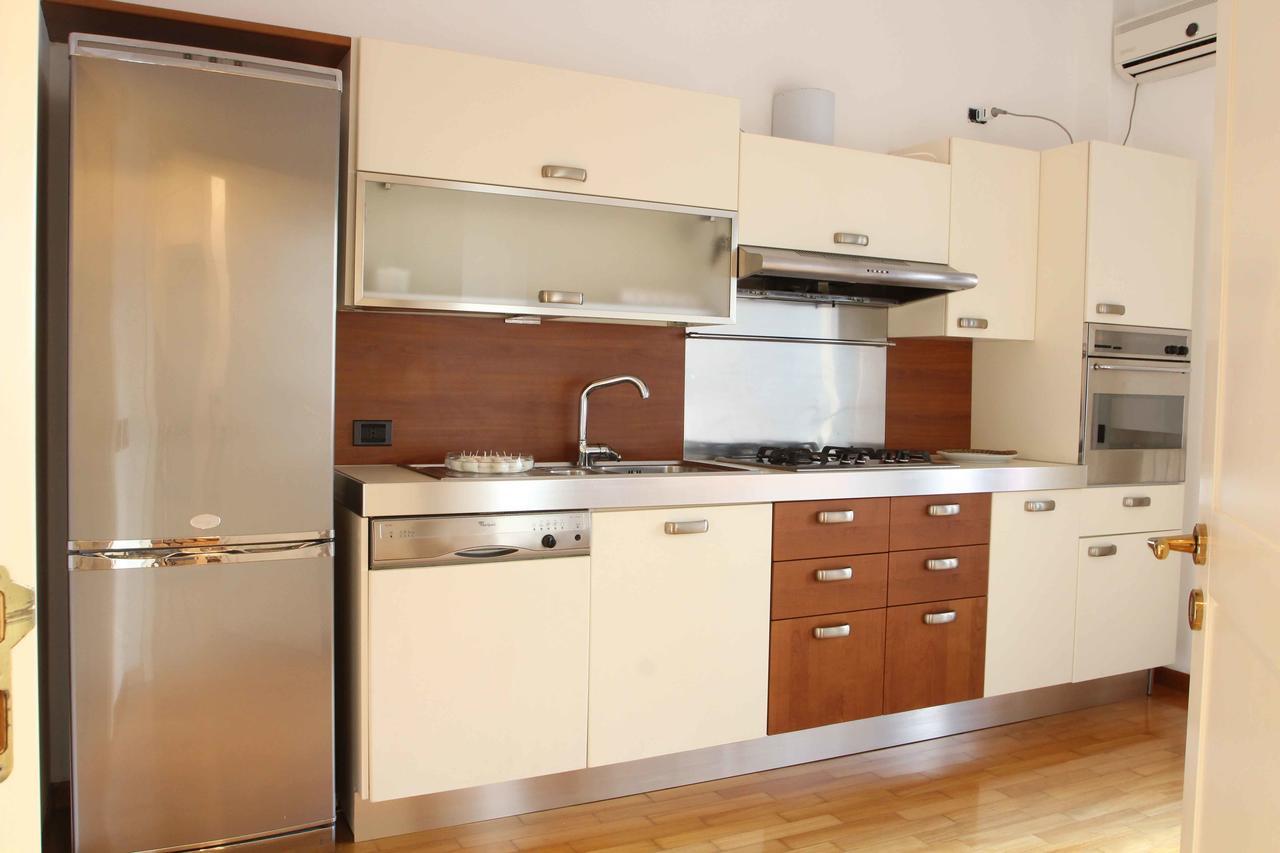 Apartment De Rossi Bari Esterno foto