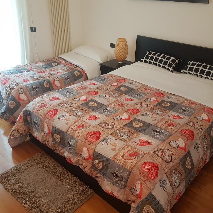 Apartment De Rossi Bari Esterno foto