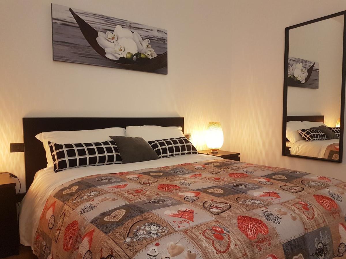 Apartment De Rossi Bari Esterno foto