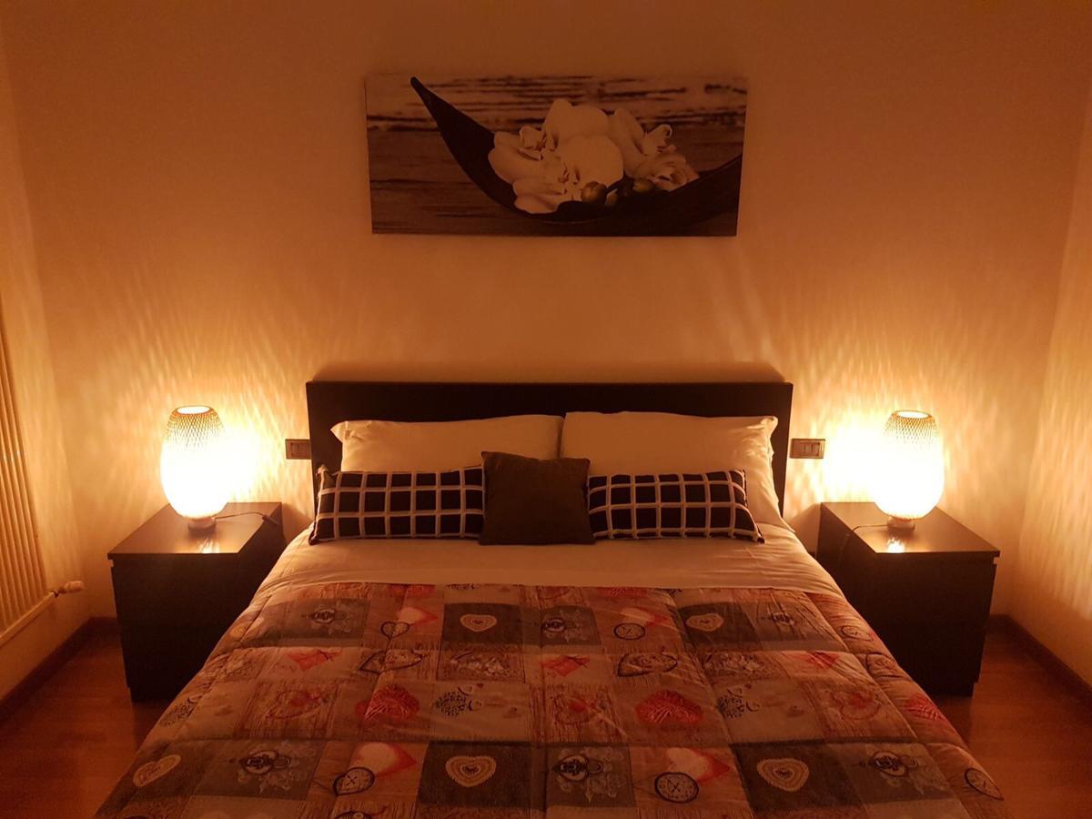 Apartment De Rossi Bari Esterno foto